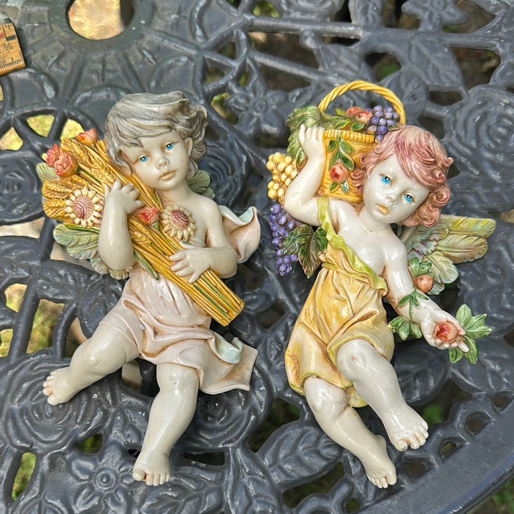 VTG Fontanini E Simonetti Depose 4 Seasons Cherub Angels Italy Set of 2 1989